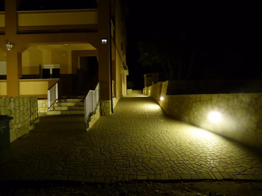 Apartments Glasnovic Vir Dış mekan fotoğraf